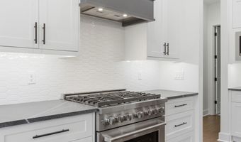 3076 Avilla Manor Trl, Alexander, AR 72002