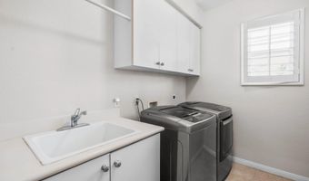 923 Merlo Ct, Carlsbad, CA 92011