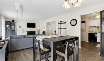 8608 VILLAGE Sq 15/8608, Alexandria, VA 22309