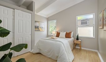 667 Uluoa St A, Kailua, HI 96734