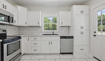 540 E 4th St, Baxter Springs, KS 66713