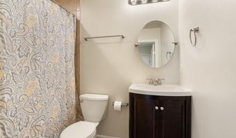 20911 HOUSEMAN Ter, Ashburn, VA 20148