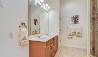 220 Lloyd Rd, Aberdeen, NJ 07747