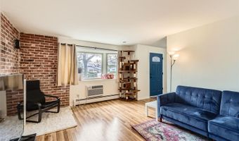 62 Newark St C, Aurora, CO 80012