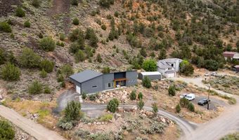 153 S STAGECOACH Dr, Brookside, UT 84782