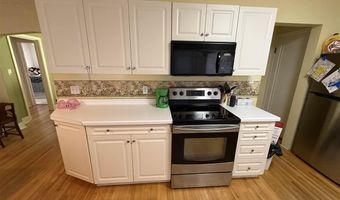 627 1st St, Nashwauk, MN 55769
