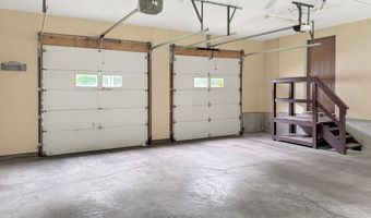 32 Starr Rd, Colchester, CT 06415