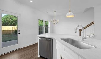 318 Heron 13, Ball Ground, GA 30107