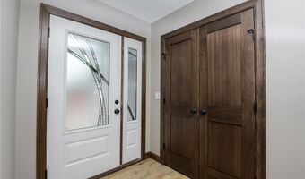 1346 Faith Hill Dr SW, Alexandria, MN 56308