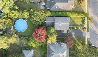 91 Ireland Pl, Amityville, NY 11701