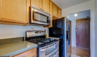 4401 CHERRY HILL Rd 66, Arlington, VA 22207