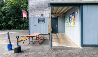 104 Canal St, Blackstone, MA 01504