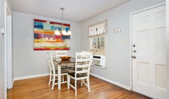 111 GRANDVIEW Pl, Alamo Heights, TX 78209
