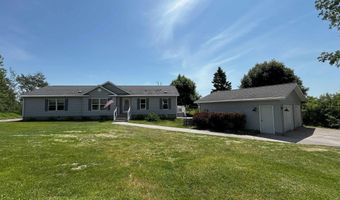 392 7th St, Allouez, MI 49805