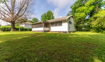 301 Hall St, Alton, MO 65606
