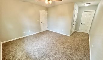 466 East St, Austin, IN 47102