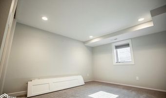 207 S Colby St, Algona, IA 50511