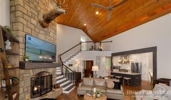 62 Crestview Ln, Banner Elk, NC 28604
