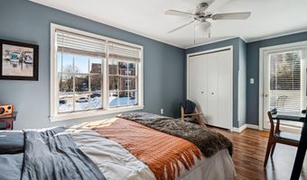 706 S ARLINGTON MILL Dr 18302, Arlington, VA 22204