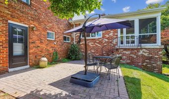 8710 LOWELL St, Bethesda, MD 20817