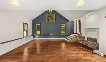 24 Benjamin Dr, Attleboro, MA 02703