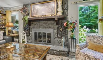 1211 Wade Green Cir NW, Acworth, GA 30102
