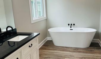 66 Swanee Dr, Albertville, AL 35950