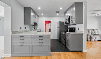 621 ELLSWORTH St, Altamonte Springs, FL 32701