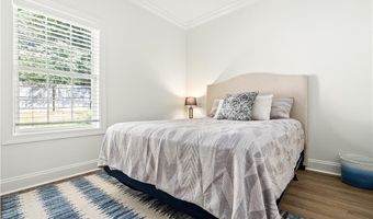 518 N DONAHUE Dr, Auburn, AL 36830