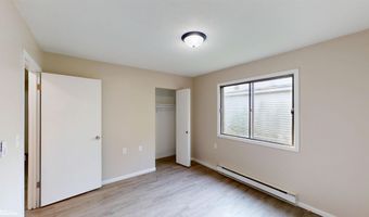 100 E 1St Ave, Arthur, IA 51431