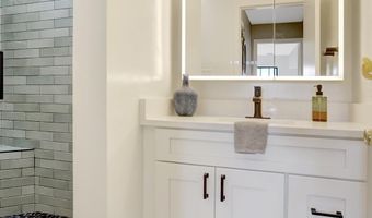 6902 MARY CAROLINE Cir E, Alexandria, VA 22310