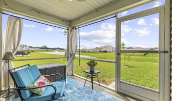 657 Woodland Farms Cir, Aynor, SC 29511