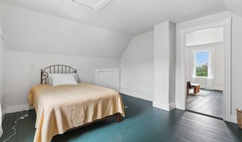 12 Cherry St, Bath, ME 04530