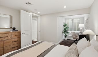 155 W 9th St 1, Boston, MA 02127