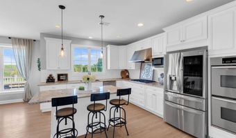 42 RIDGEVIEW Way, Allentown, NJ 08501