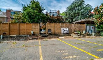 117 PRINCESS St, Alexandria, VA 22314