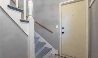 24 Erastus St, Providence, RI 02909
