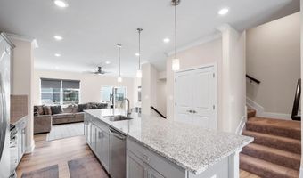 630 CHALCEDONY Ln, Glen Burnie, MD 21060