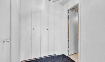 510 Deal Lake Dr 8F, Asbury Park, NJ 07712