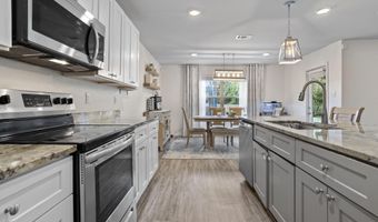 9041 Bellewood Pl, Biloxi, MS 39532