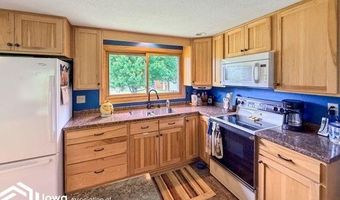 2024 Violet Ave, Aredale, IA 50605