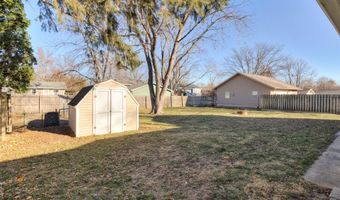 1013 6th St, Altoona, IA 50009