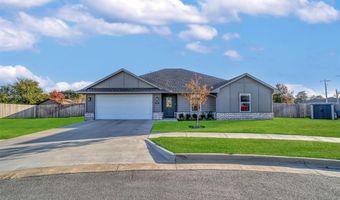 1005 Avalon Ct, Altus, OK 73521