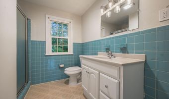 202 CLOVER Dr, Hockessin, DE 19707