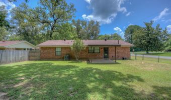 296 W Birch, Blanchard, LA 71107
