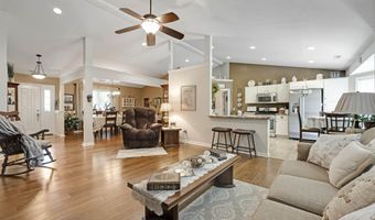 1403 Old Briar Trl, Auburn, IN 46706