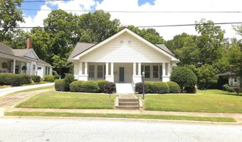 102 Wardlaw St, Abbeville, SC 29620