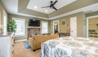 5 Fieldtop Ln, Arden, NC 28704