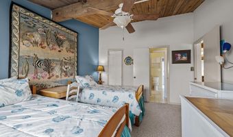 104 Robin Ave, Atlantic Beach, NC 28512