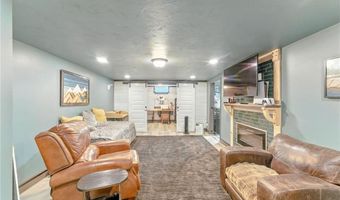 82 Martin St, East Providence, RI 02914